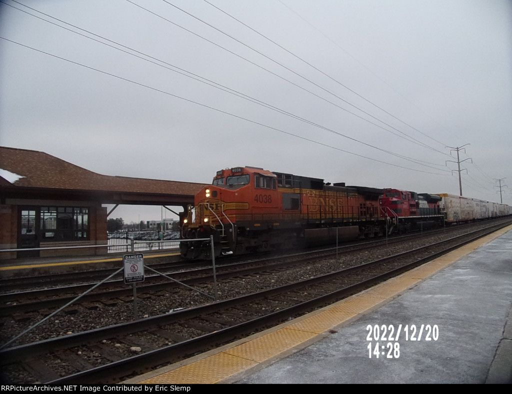 BNSF 4038